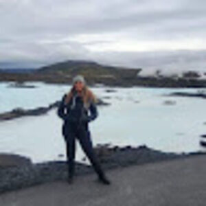 Meet your Posher, Alicia